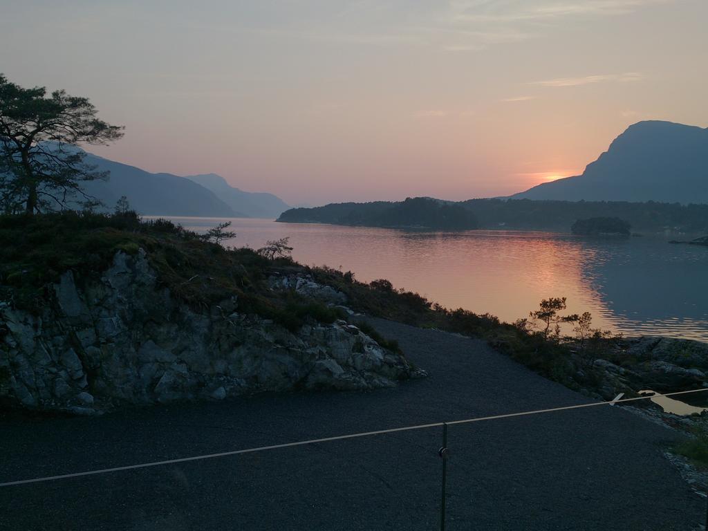 Ropeid Villa Fjordferie Экстерьер фото